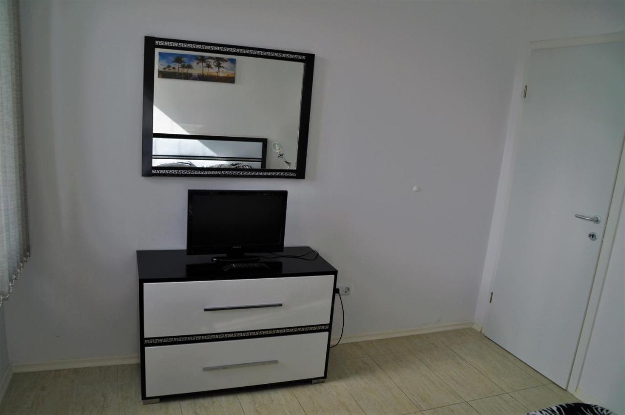 Private Apartment In Green Life Beach Resort 소조폴 외부 사진