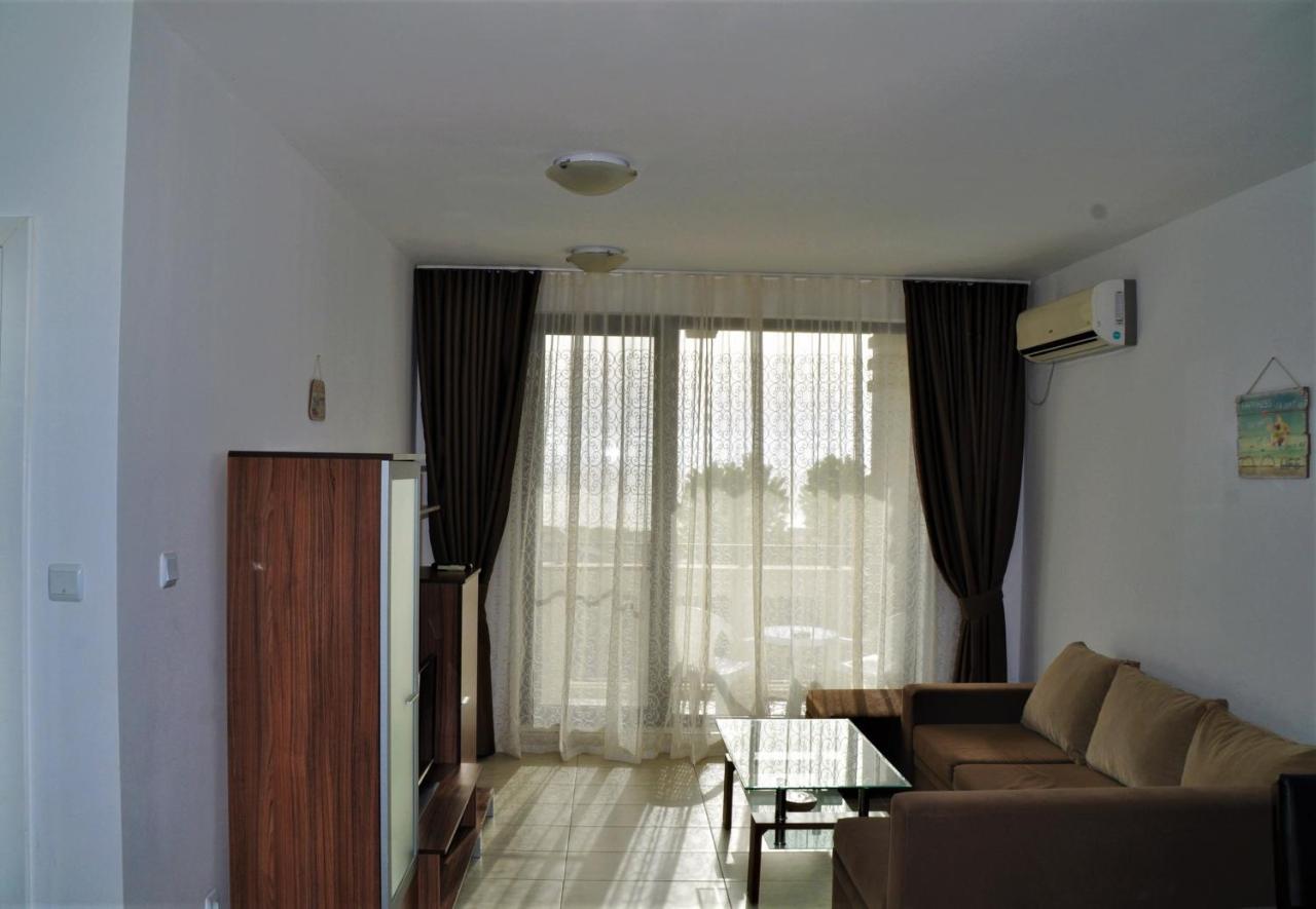 Private Apartment In Green Life Beach Resort 소조폴 외부 사진