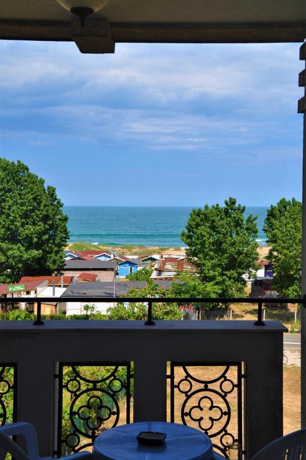 Private Apartment In Green Life Beach Resort 소조폴 외부 사진