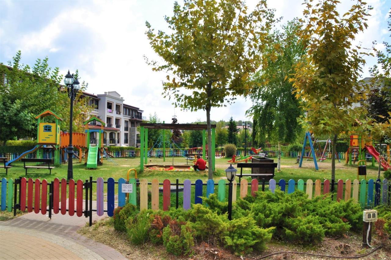 Private Apartment In Green Life Beach Resort 소조폴 외부 사진