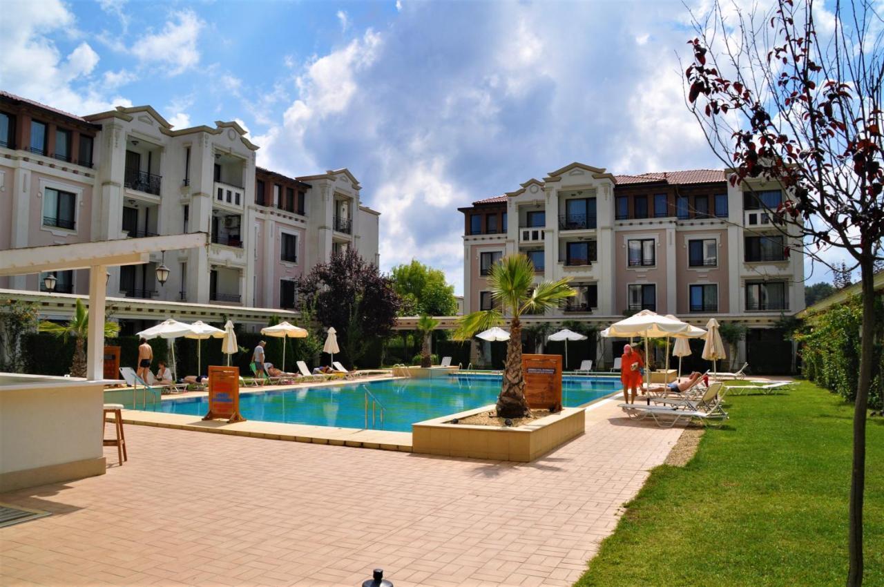 Private Apartment In Green Life Beach Resort 소조폴 외부 사진